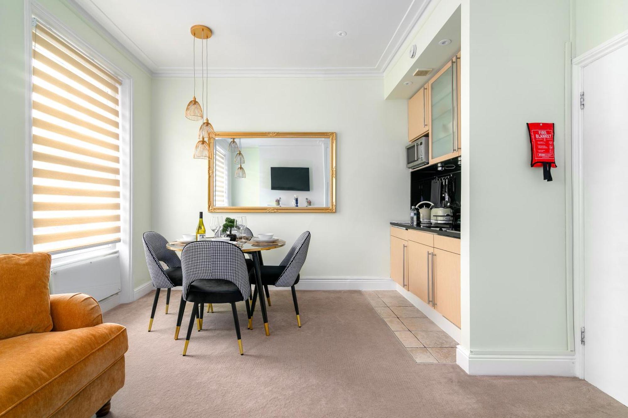 Appartement Cosy Flat 5 Min From Holland Park Station! Londres Extérieur photo